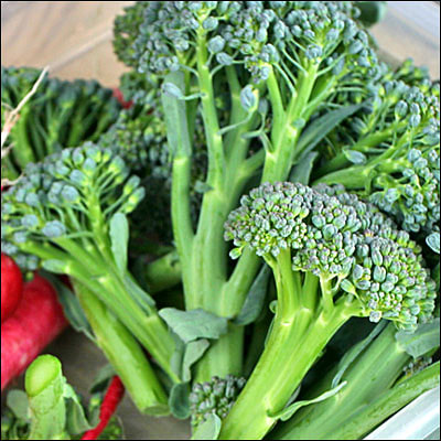 "Broccoli" by La Grande Farmers' Market is licensed under CC BY 2.0.
